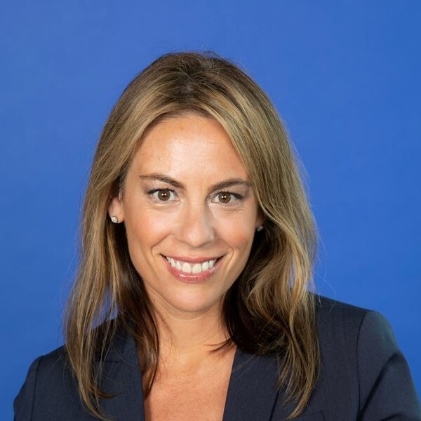 Amy  McDevitt